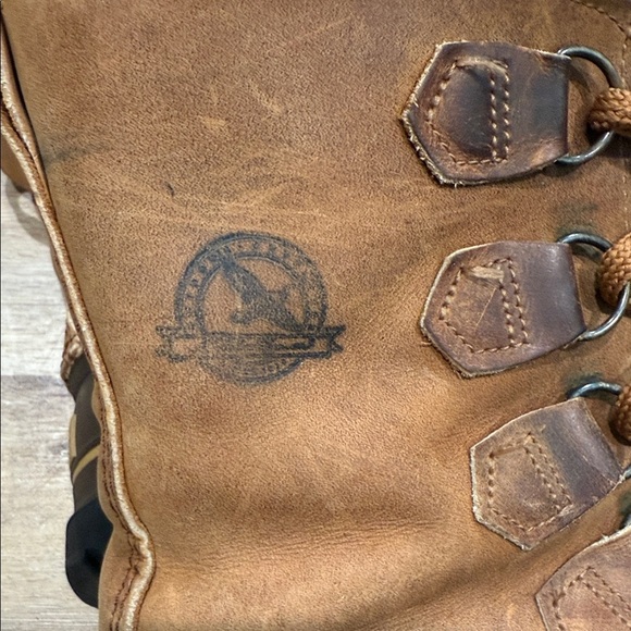 Vintage SOREL Caribou Shearling Boots W9.5/M8 Made in Canada Leather/Wool Lined - Picture 14 of 15